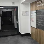Blue 4 Pokojowy Z Ogrodkiem Varsovie