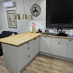 Blue 4 Pokojowy Z Ogrodkiem