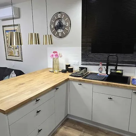 Blue 4 Pokojowy Z Ogrodkiem *