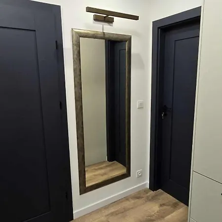 Apartamento Blue 4 Pokojowy Z Ogródkiem Varsovia