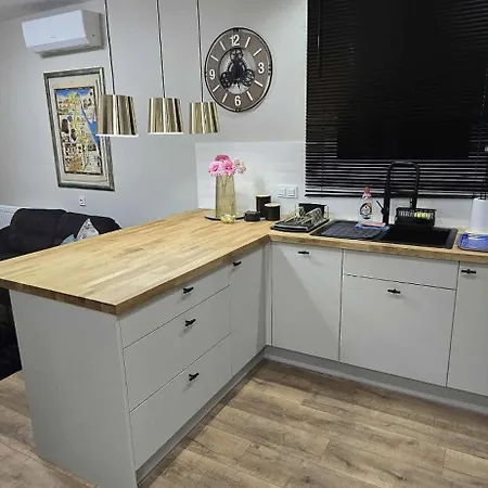 Blue 4 Pokojowy Z Ogrodkiem