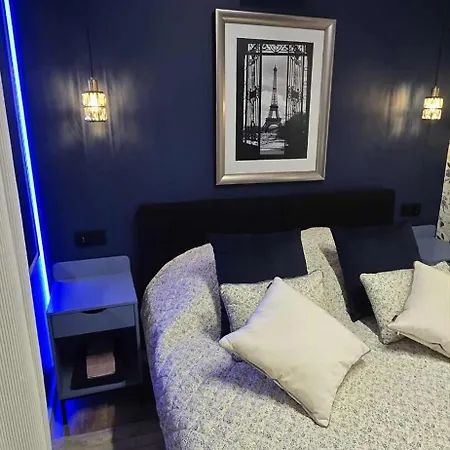 Blue 4 Pokojowy Z Ogrodkiem * Varšava