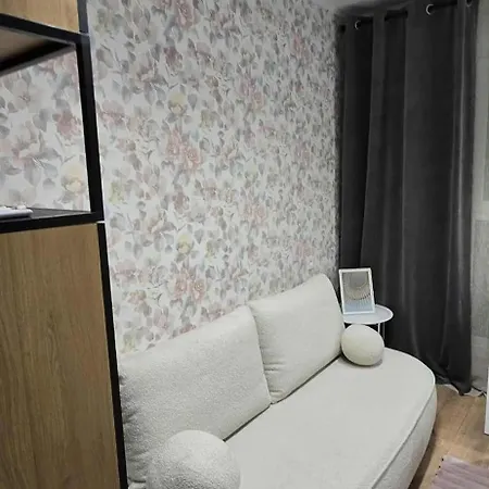 Apartamento Blue 4 Pokojowy Z Ogródkiem