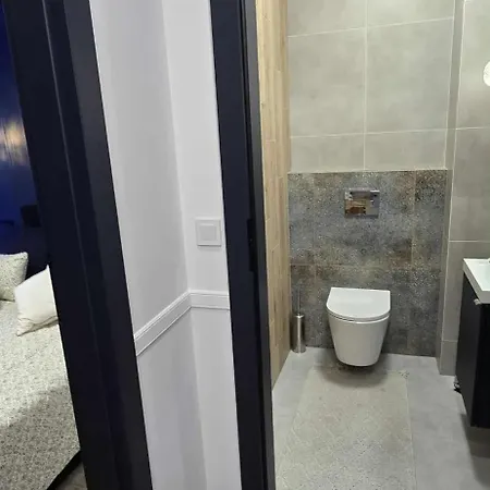 Blue 4 Pokojowy Z Ogrodkiem Apartmán *