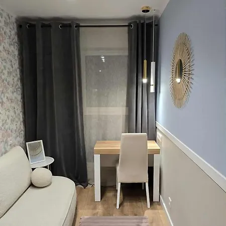 Blue 4 Pokojowy Z Ogródkiem *