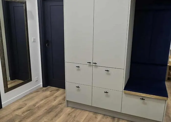 Blue 4 Pokojowy Z Ogródkiem Apartament Warszawa