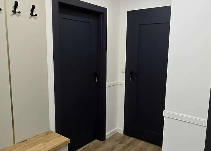 Blue 4 Pokojowy Z Ogródkiem Apartament *