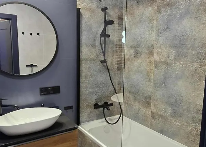 Apartament Blue 4 Pokojowy Z Ogródkiem *