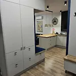 Blue 4 Pokojowy Z Ogródkiem