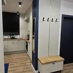 Apartament Blue 4 Pokojowy Z Ogródkiem *