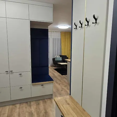 דירה Blue 4 Pokojowy Z Ogrodkiem ורשה