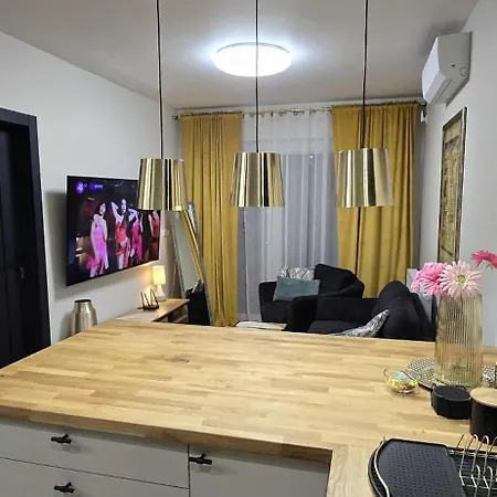 Blue 4 Pokojowy Z Ogrodkiem דירה