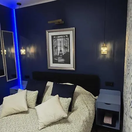 Blue 4 Pokojowy Z Ogrodkiem شقة وارسو